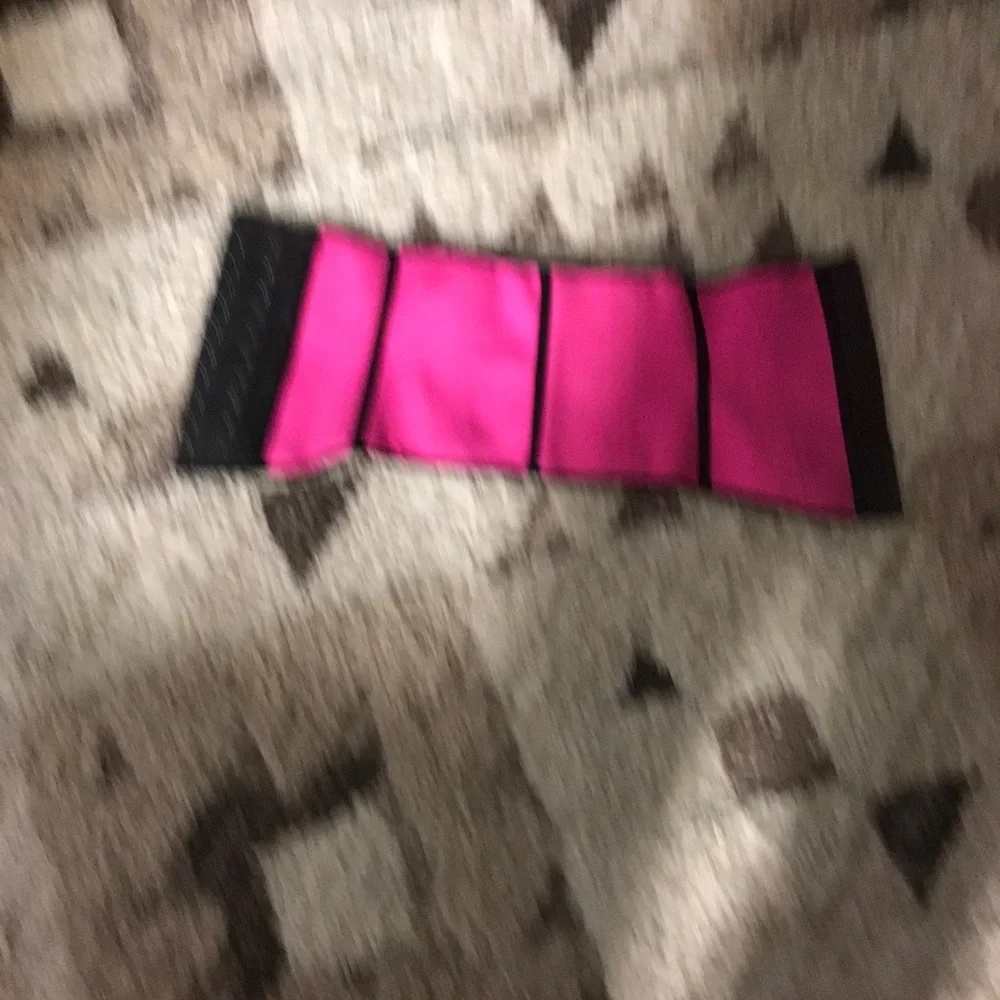 Waist trainer, very good condition. Pink and black - Picture 2 of 5